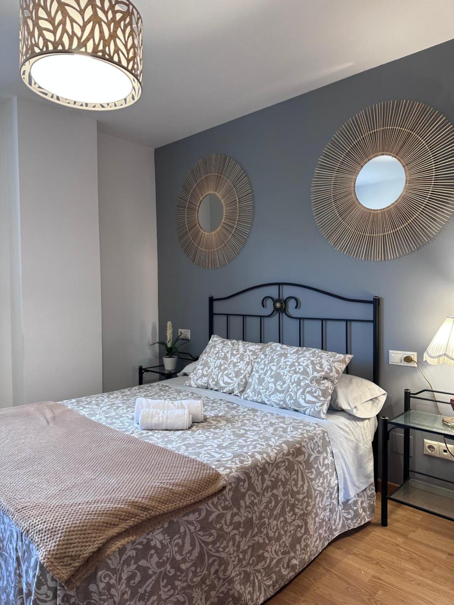 Apartamento La Emisora Ponferrada Bagian luar foto